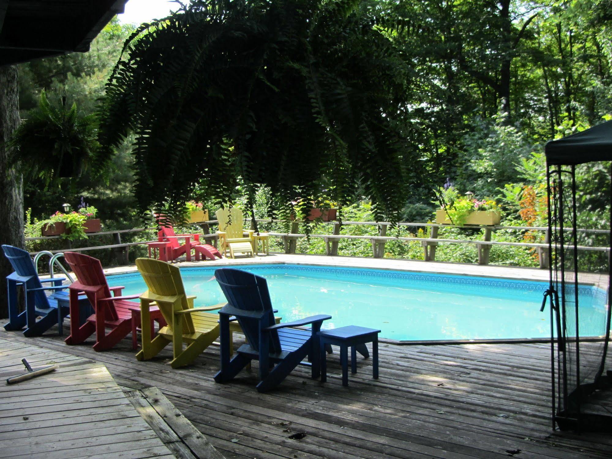 Stouffermill Bed&Breakfast Algonquin Highlands Exterior foto