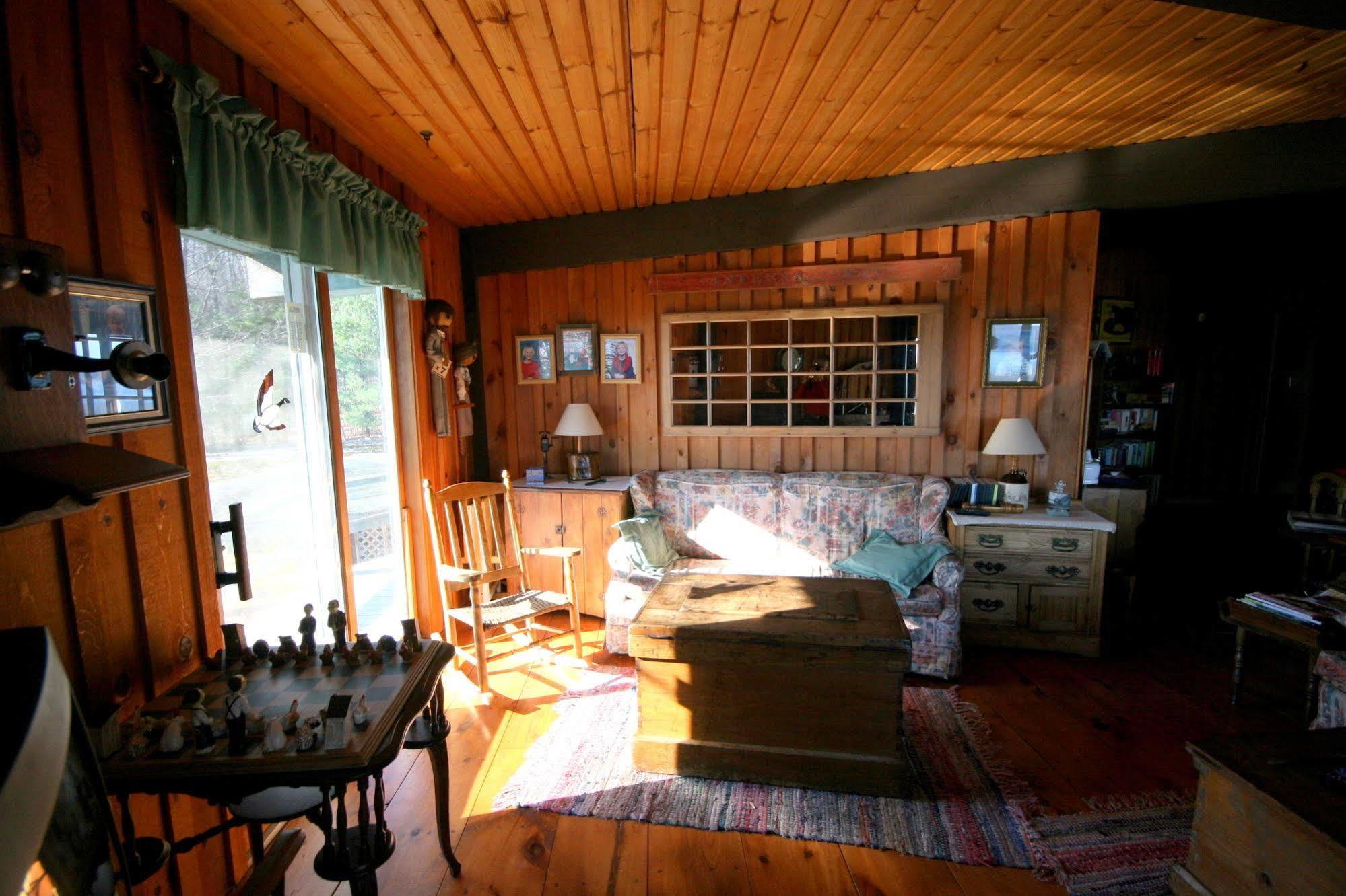 Stouffermill Bed&Breakfast Algonquin Highlands Exterior foto